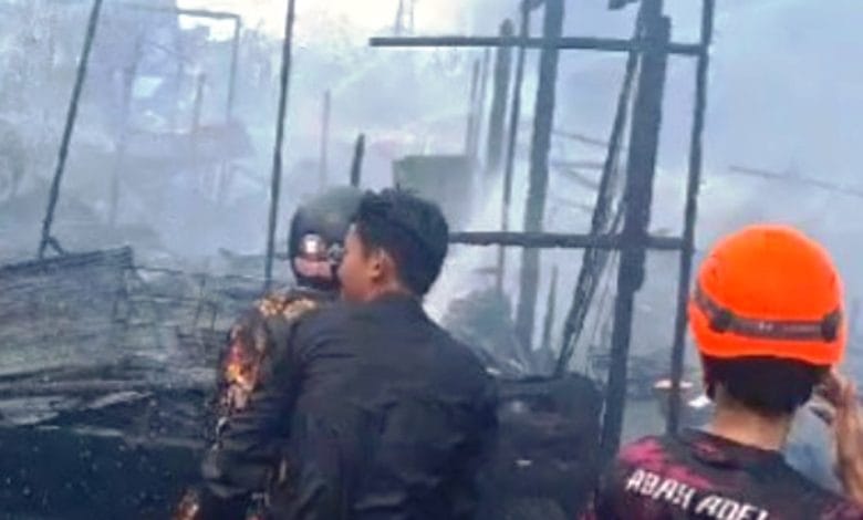 kebakaran samarinda tewaskan pemuda