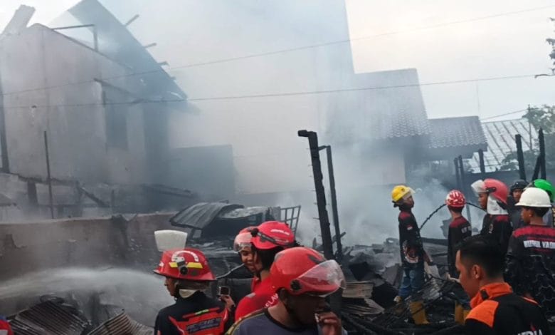 kebakaran sungai pinang samarinda