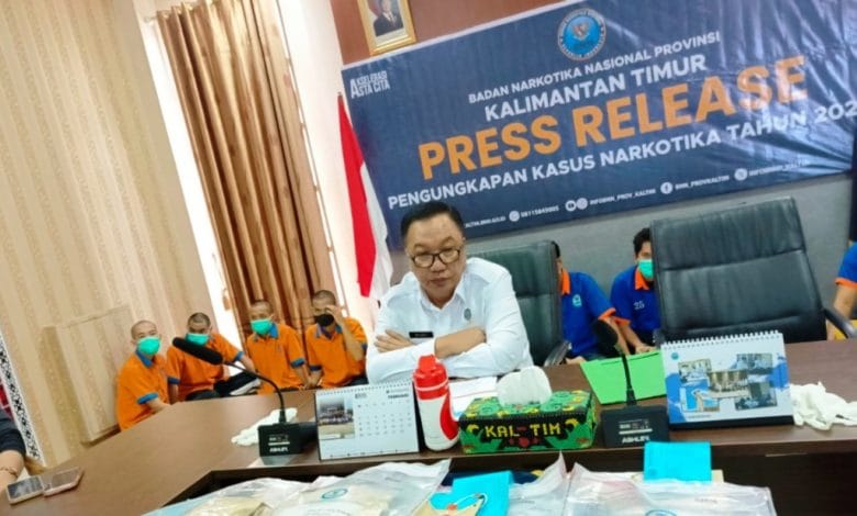 kurir ganja samarinda