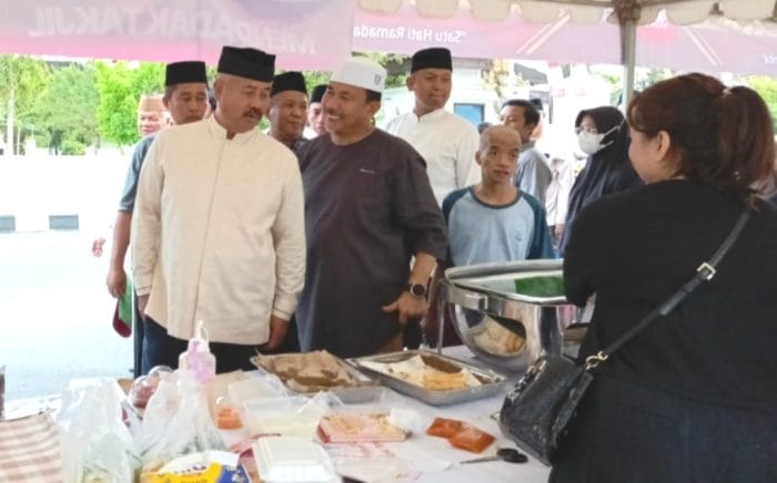 Bupati Kukar Pasar Ramadan
