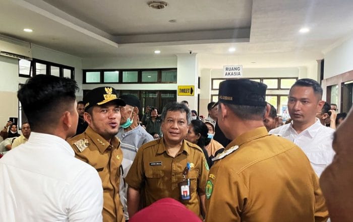 sidak gubernur kaltim rsud aws