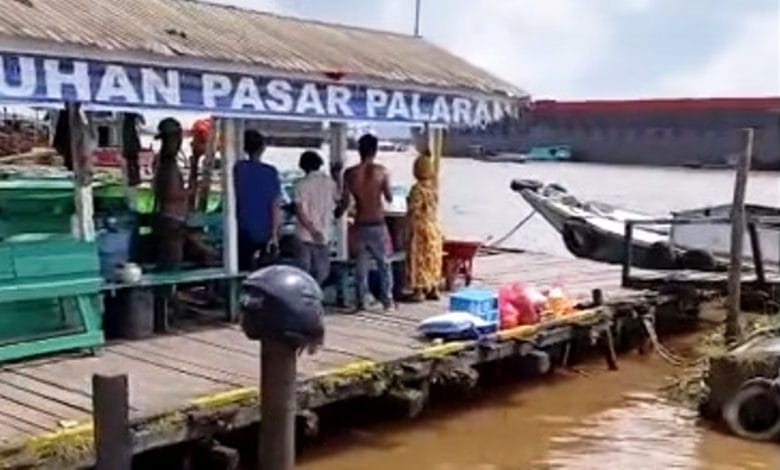 pedagang buah palaran tenggelam