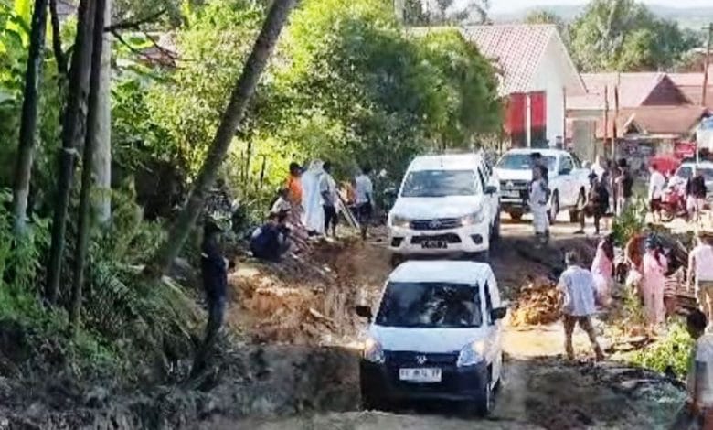 penanganan longsor batuah kukar
