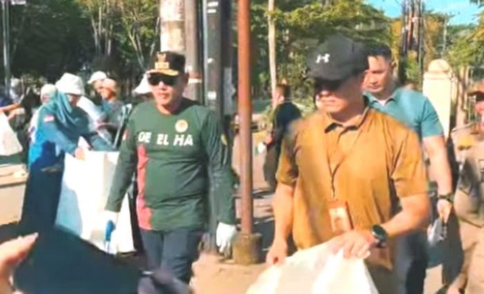 Aksi bersih sampah kaltim