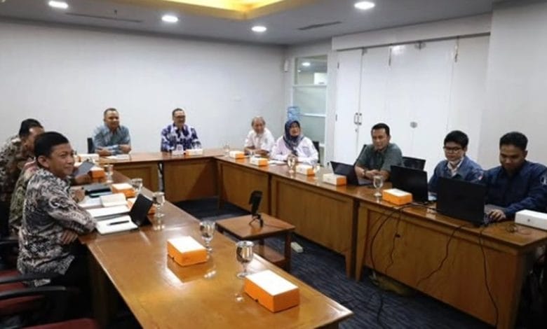 Kepala Diskominfo Kaltim, Muhammad Faisal, saat menjadi narasumber webinar nasional, Rabu 31 Juli 2025. (Foto: Dok Ist)
