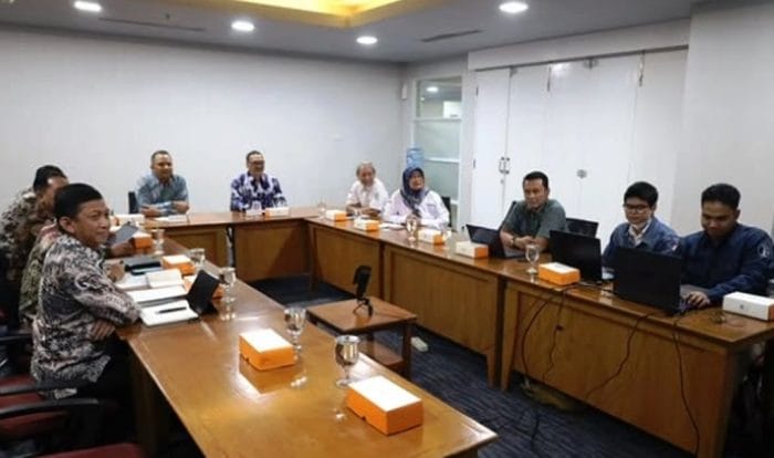 Kepala Diskominfo Kaltim, Muhammad Faisal, saat menjadi narasumber webinar nasional, Rabu 31 Juli 2025. (Foto: Dok Ist)