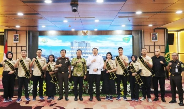 gubernur kaltim kejaksaan agung