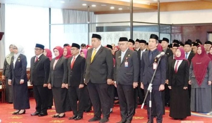 pelantikan pejabat pemprov kaltim