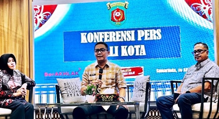 mobil dinas samarinda