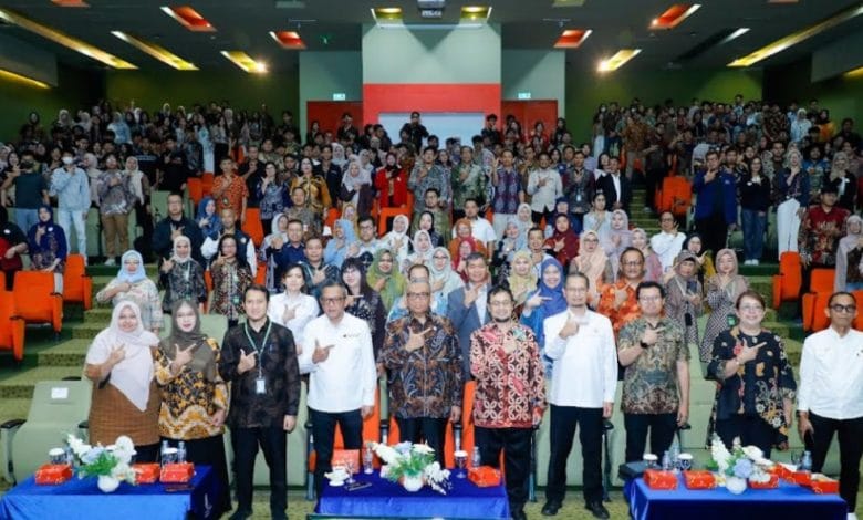 Wamenaker Afriansyah Noor
